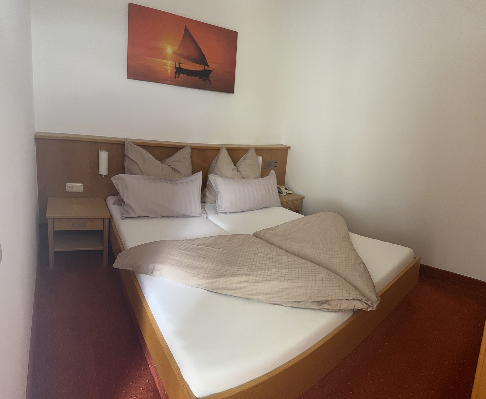 Bedroom of Suite Typ B with double bed